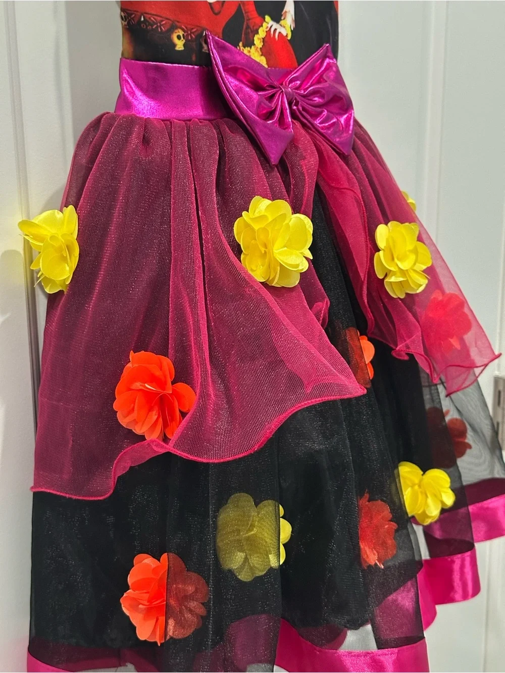 Dia de Muertos Day Of The Dead Costume Size M Disney Pixar Coco  Mama Imelda